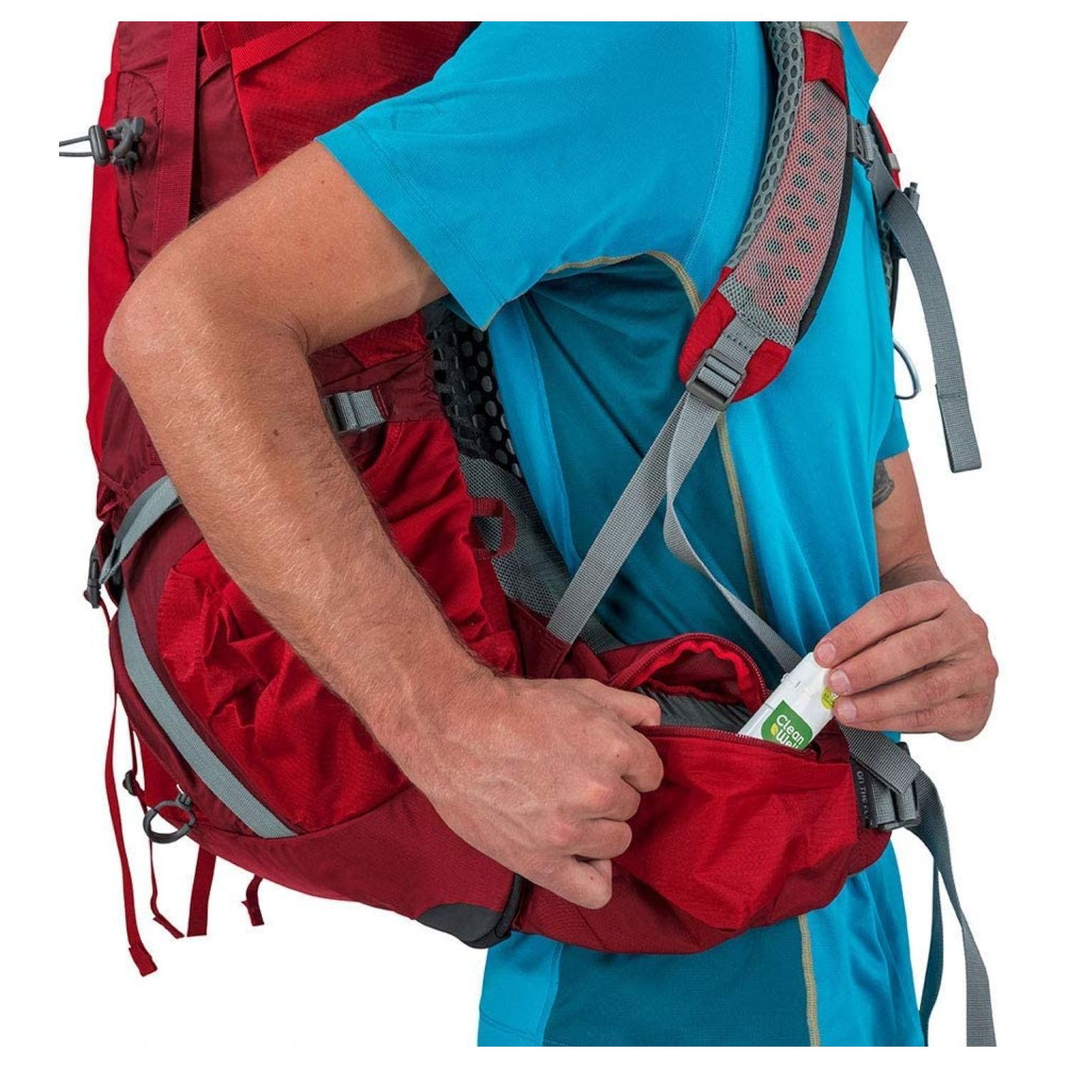 Osprey atmos shop 65 red